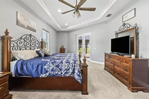 Bedroom - 5319 W Trapnell Rd, Dover, FL 33527 photo 1 of 6