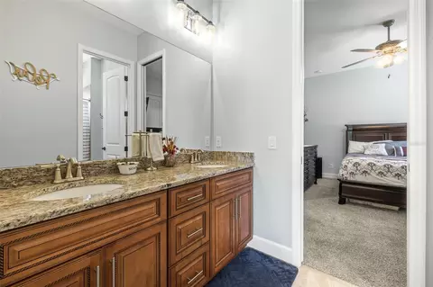 Bath - 5319 W Trapnell Rd, Dover, FL 33527 photo 4 of 4