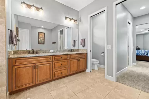 Entry Way - 5319 W Trapnell Rd, Dover, FL 33527 photo 2 of 2