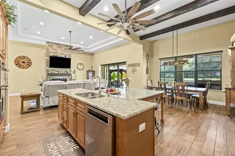 Kitchen - 5319 W Trapnell Rd, Dover, FL 33527 photo 1 of 5