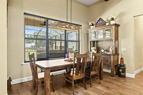 Dining - 5319 W Trapnell Rd, Dover, FL 33527 photo 1 of 1