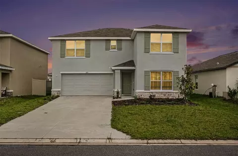 3601 Capital Reserve Dr, Plant City, FL 33565