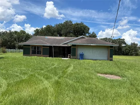 4951 John Wesley Pl, Plant City, FL 33567