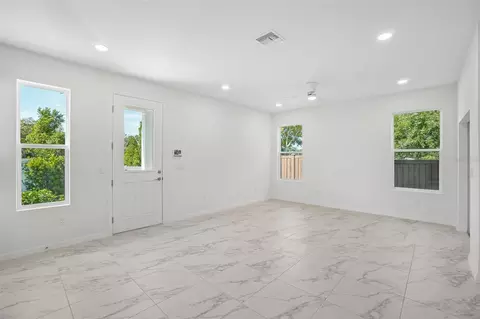 640 Silver Stream Ct, Brandon, FL 33511 photo 7