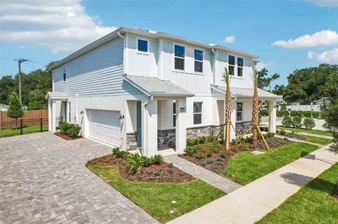 648 Silver Stream Ct, Brandon, FL 33511