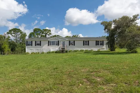 13317 Moon Rd, Brooksville, FL 34613