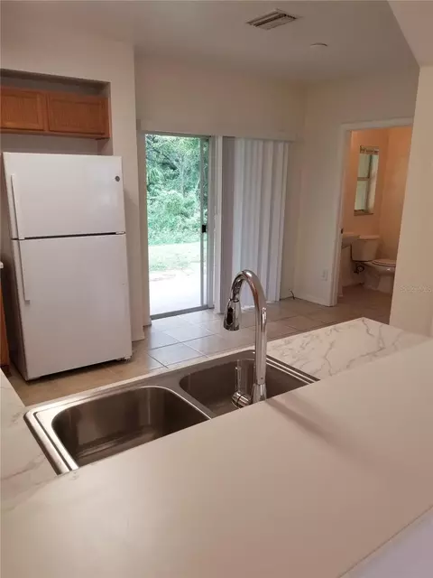 Kitchen - 6116 Olivedale Dr, Riverview, FL 33578 photo 2 of 3