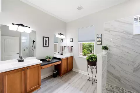 Bath - 3850 Creekside Park Dr, Parrish, FL 34219 photo 1 of 6