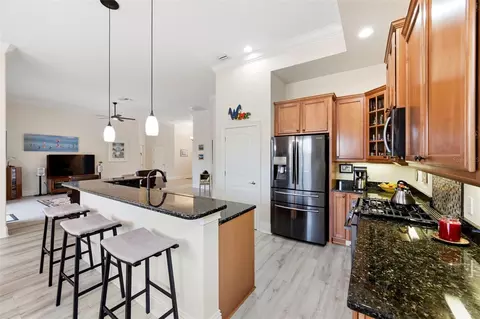 Kitchen - 3850 Creekside Park Dr, Parrish, FL 34219 photo 4 of 4