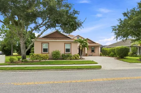 Exterior - 3850 Creekside Park Dr, Parrish, FL 34219 photo 7 of 9