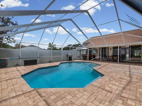 Exterior - 1302 Henry Ave, Spring Hill, FL 34608 photo 5 of 10