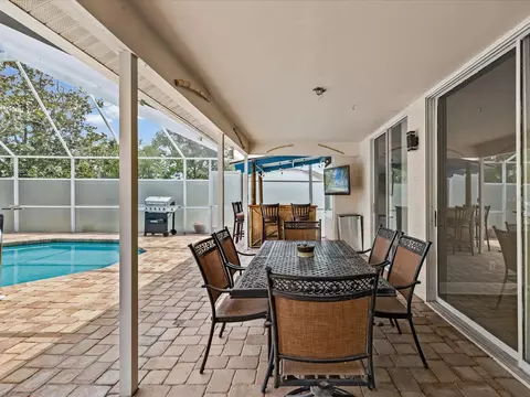 Exterior - 1302 Henry Ave, Spring Hill, FL 34608 photo 4 of 10
