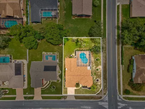 View/Area - 1302 Henry Ave, Spring Hill, FL 34608 photo 5 of 10