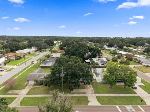 View/Area - 1680 Pinehurst Rd, Dunedin, FL 34698 photo 1 of 10