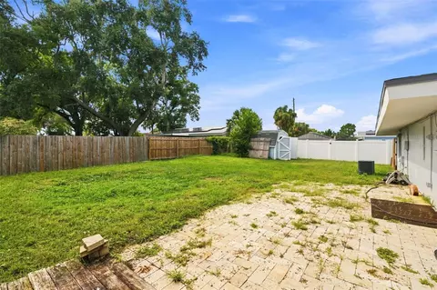 Exterior - 1680 Pinehurst Rd, Dunedin, FL 34698 photo 2 of 7
