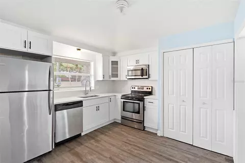 Kitchen - 1680 Pinehurst Rd, Dunedin, FL 34698 photo 1 of 7