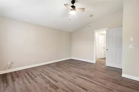 Bedroom - 1680 Pinehurst Rd, Dunedin, FL 34698 photo 6 of 6