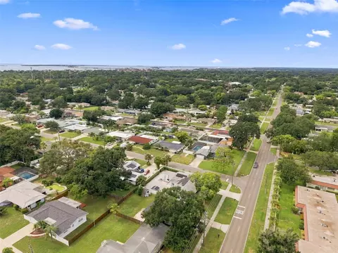 View/Area - 1680 Pinehurst Rd, Dunedin, FL 34698 photo 7 of 10