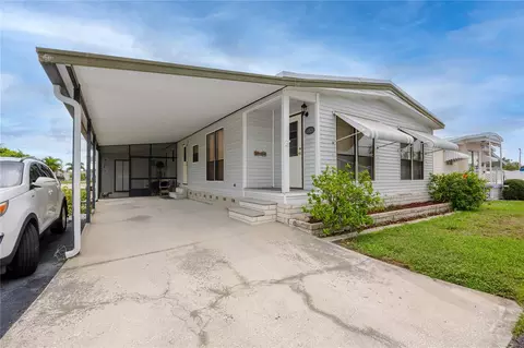 6821 Americana Dr NE #106, Saint Petersburg, FL 33702