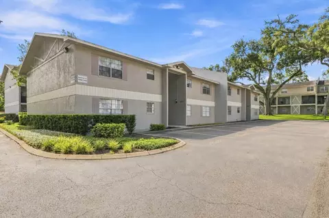 14462 Reuter Strasse Cir #607, Tampa, FL 33613