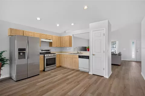 Kitchen - 24331 Crosscut Rd, Lutz, FL 33559 photo 2 of 2