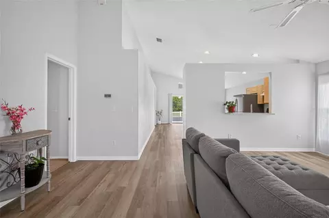 Entry Way - 24331 Crosscut Rd, Lutz, FL 33559 photo 1 of 1
