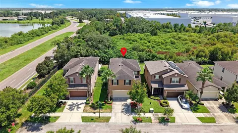 View/Area - 8415 Loblolly Pine Ct, Riverview, FL 33578 photo 4 of 7
