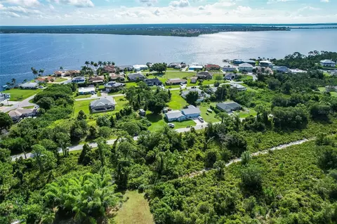 4161 Reynolds Ln, Port Charlotte, FL 33981