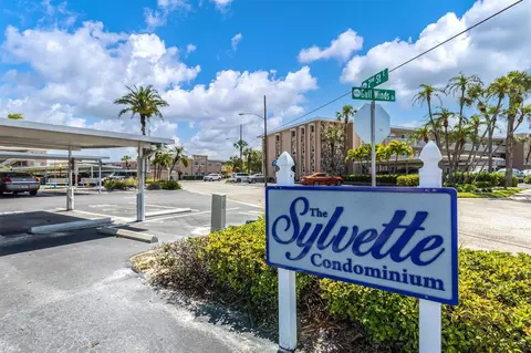6363 Gulf Winds Dr #233, Saint Petersburg, FL 33706