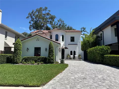 2915 W Bay Court Ave, Tampa, FL 33611