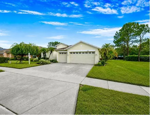 Exterior - 10924 Rain Hollow Ct, Trinity, FL 34655 photo 2 of 6