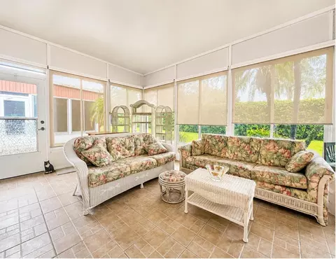 Exterior - 10924 Rain Hollow Ct, Trinity, FL 34655 photo 3 of 6