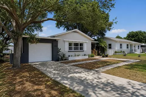 5425 2nd Ave N, Saint Petersburg, FL 33710