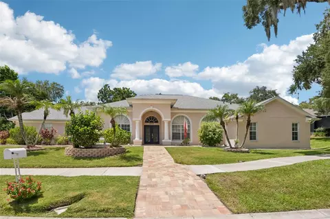 1701 Country Trails Dr, Safety Harbor, FL 34695
