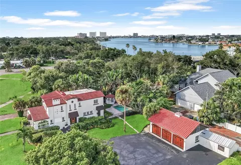 120 Park St N, Saint Petersburg, FL 33710