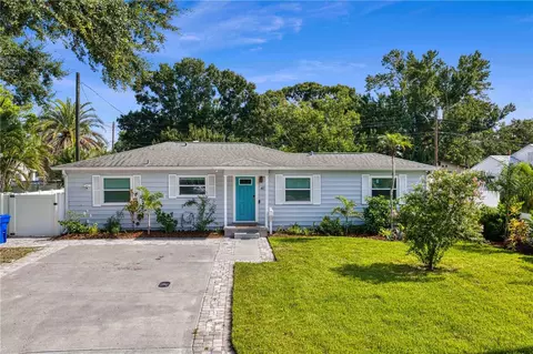 417 Hampton Ave NE, Saint Petersburg, FL 33703