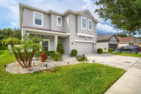Exterior - 3951 Pacente Loop, Wesley Chapel, FL 33543 photo 3 of 4