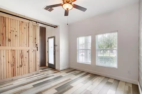 Entry Way - 3951 Pacente Loop, Wesley Chapel, FL 33543 photo 4 of 4
