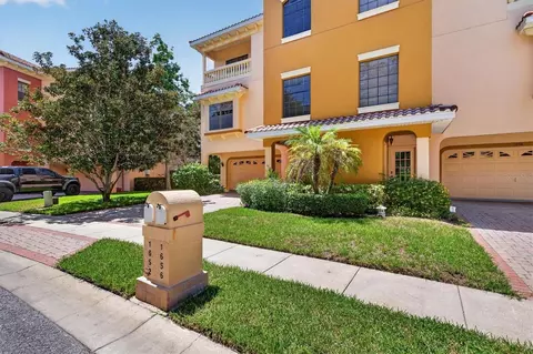 1652 Citrine Trl, Tarpon Springs, FL 34689