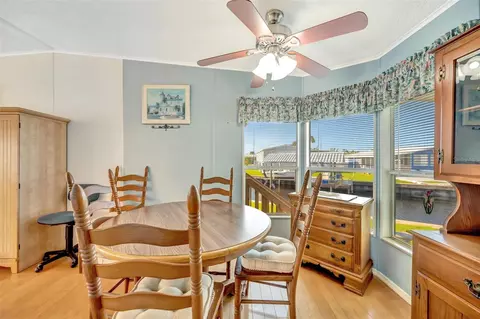 138 S Saint Thomas Cir, Apollo Beach, FL 33572 photo 26