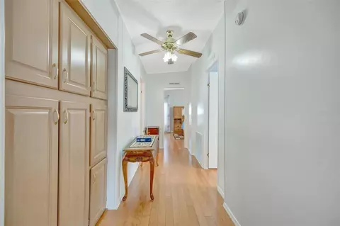 138 S Saint Thomas Cir, Apollo Beach, FL 33572 photo 37
