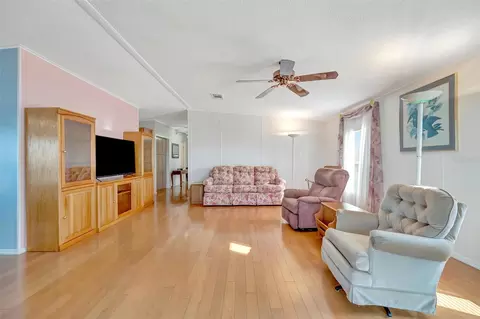 138 S Saint Thomas Cir, Apollo Beach, FL 33572 photo 28