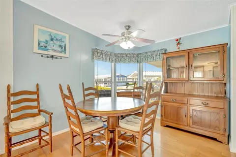 138 S Saint Thomas Cir, Apollo Beach, FL 33572 photo 25