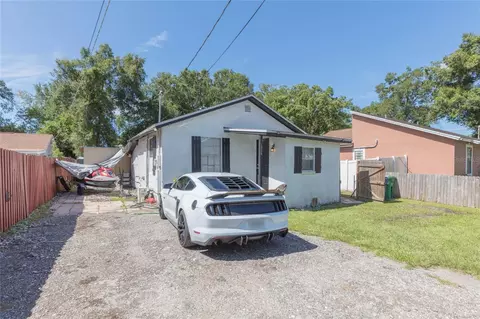 1526 Clinton, Tampa, FL 33604