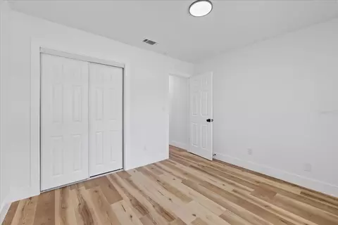 Bedroom - 2928 Forest Cir, Seffner, FL 33584 photo 6 of 7