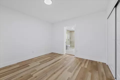 Bedroom - 2928 Forest Cir, Seffner, FL 33584 photo 4 of 7
