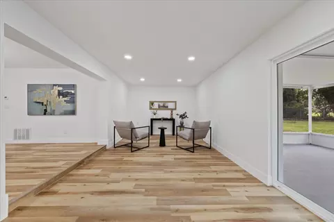 Living - 2928 Forest Cir, Seffner, FL 33584 photo 5 of 5