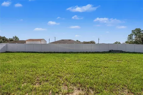Exterior - 17199 SW 43rd Ct, Ocala, FL 34473 photo 3 of 6
