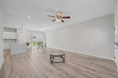 Living - 17199 SW 43rd Ct, Ocala, FL 34473 photo 2 of 5