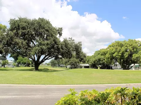Exterior - 92 Thatch Palm St E, Largo, FL 33770 photo 3 of 3